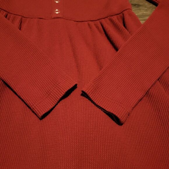 Wild Fable Holiday Crimson Long Sleeved Waffle Knit Dress Like New Women's XS - Picture 3 of 8